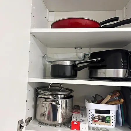 Beachfront On Promenade Des דירה