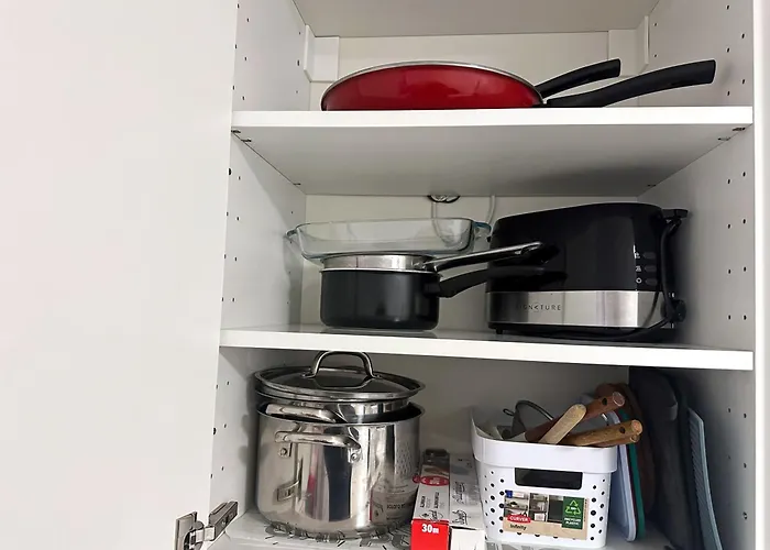 Beachfront On Promenade Des דירה