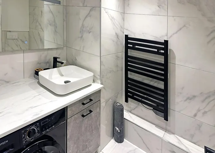 Beachfront On Promenade Des ניס